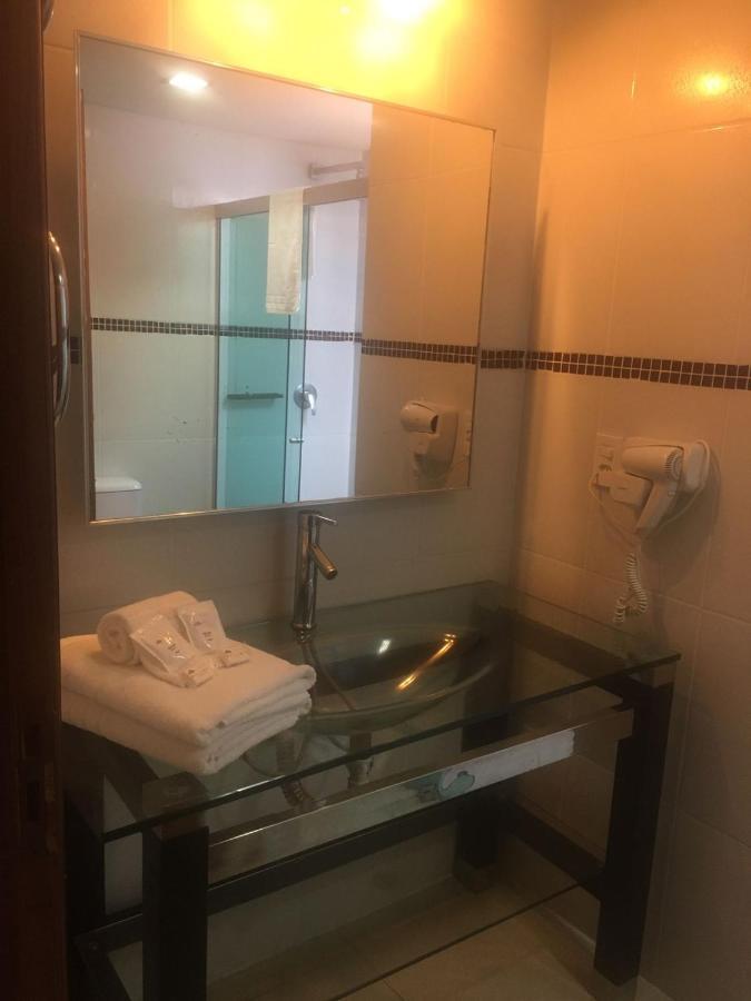 Hotel Emirates & 3*